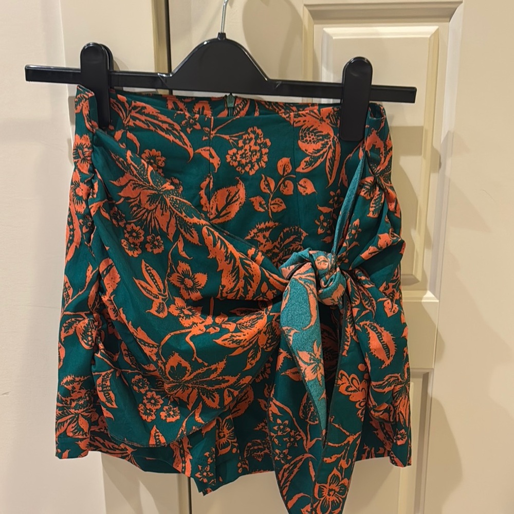 SHEIN Floral‎ Wrap Skorts in Green and Orange